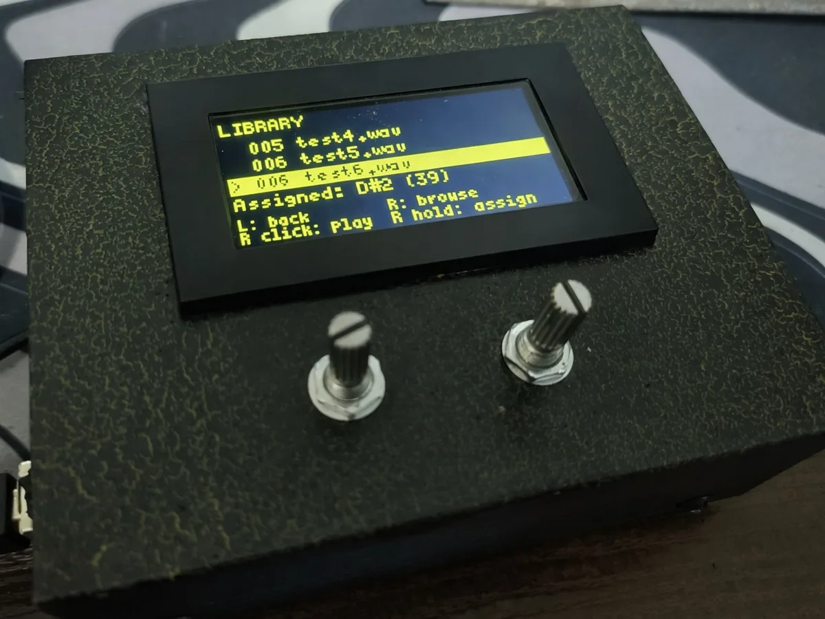 Handmade Samplotron sampler with its sample library visible on the display